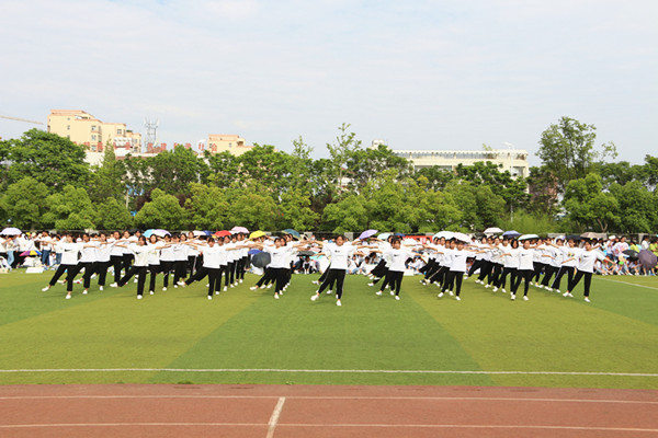 阜陽(yáng)衛(wèi)生學(xué)校2019年報(bào)名條件、招生要求、招生對(duì)象