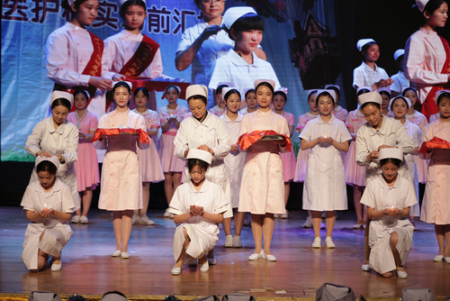 川北醫(yī)學(xué)院附屬醫(yī)院護(hù)士學(xué)校2019年招生辦聯(lián)系電話